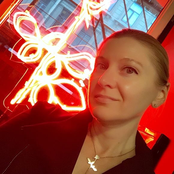 Meet your Posher, Glenna - Picture 7 of 8